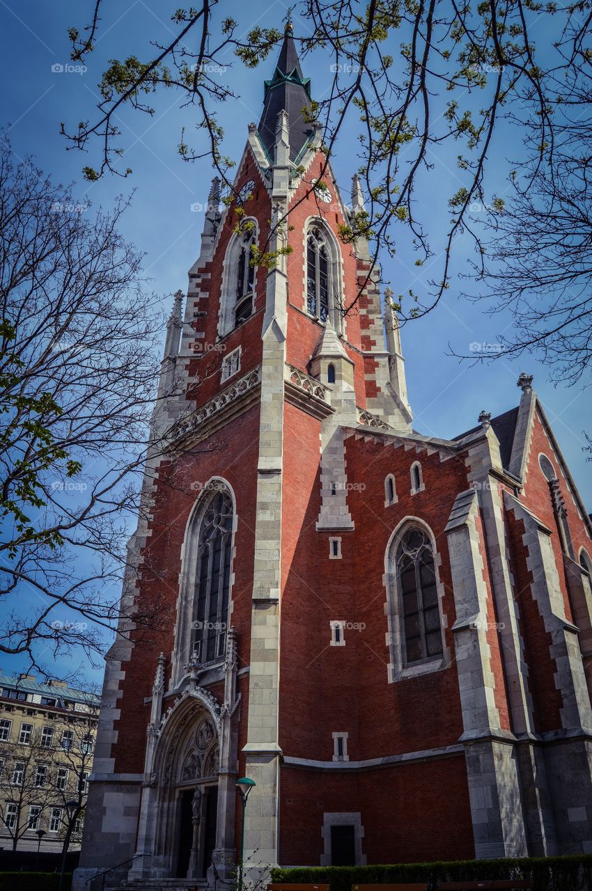 Iglesia de Santa Isabel, Katholische Pfarrgemeinde St. Elisabeth (Vienna - Austria)