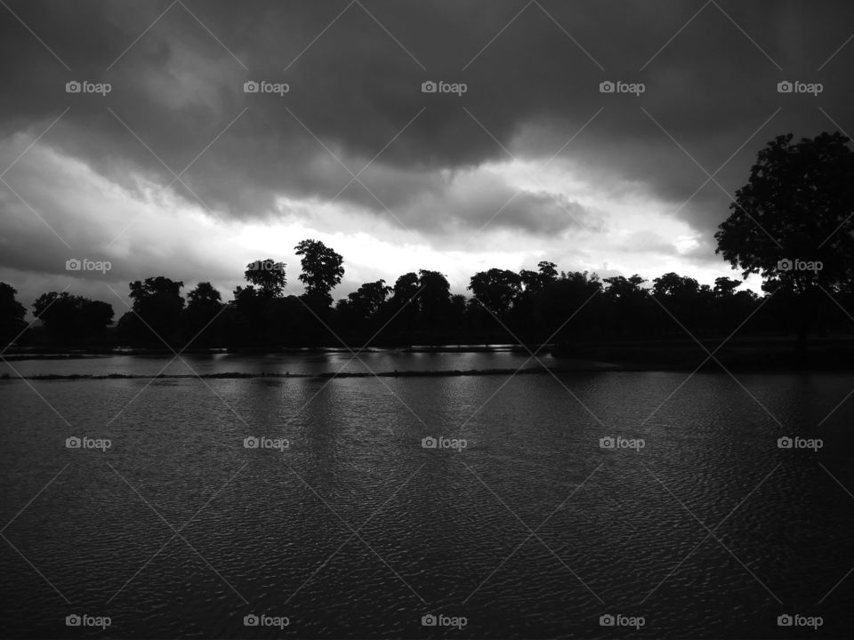 cloudy weather makes your mind romantic