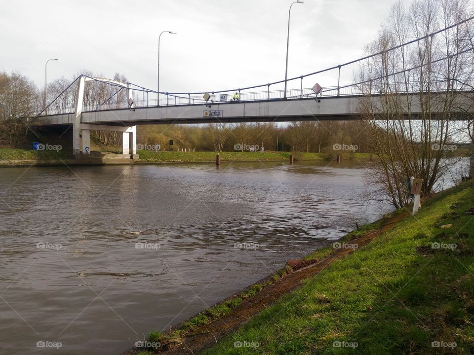 bridge over river schelde
