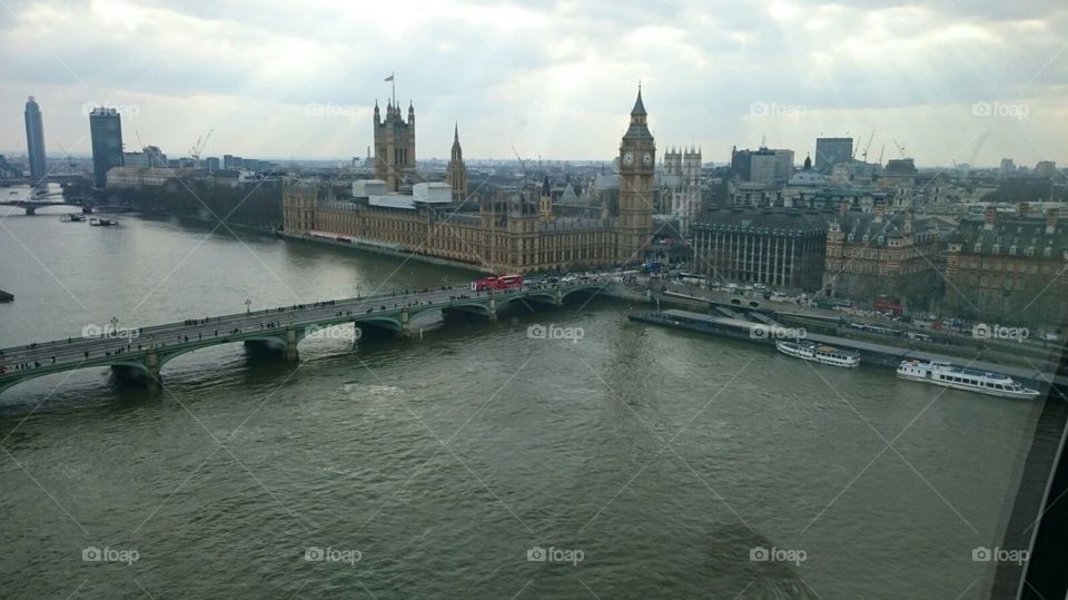 Bridge and Houses of Parliament