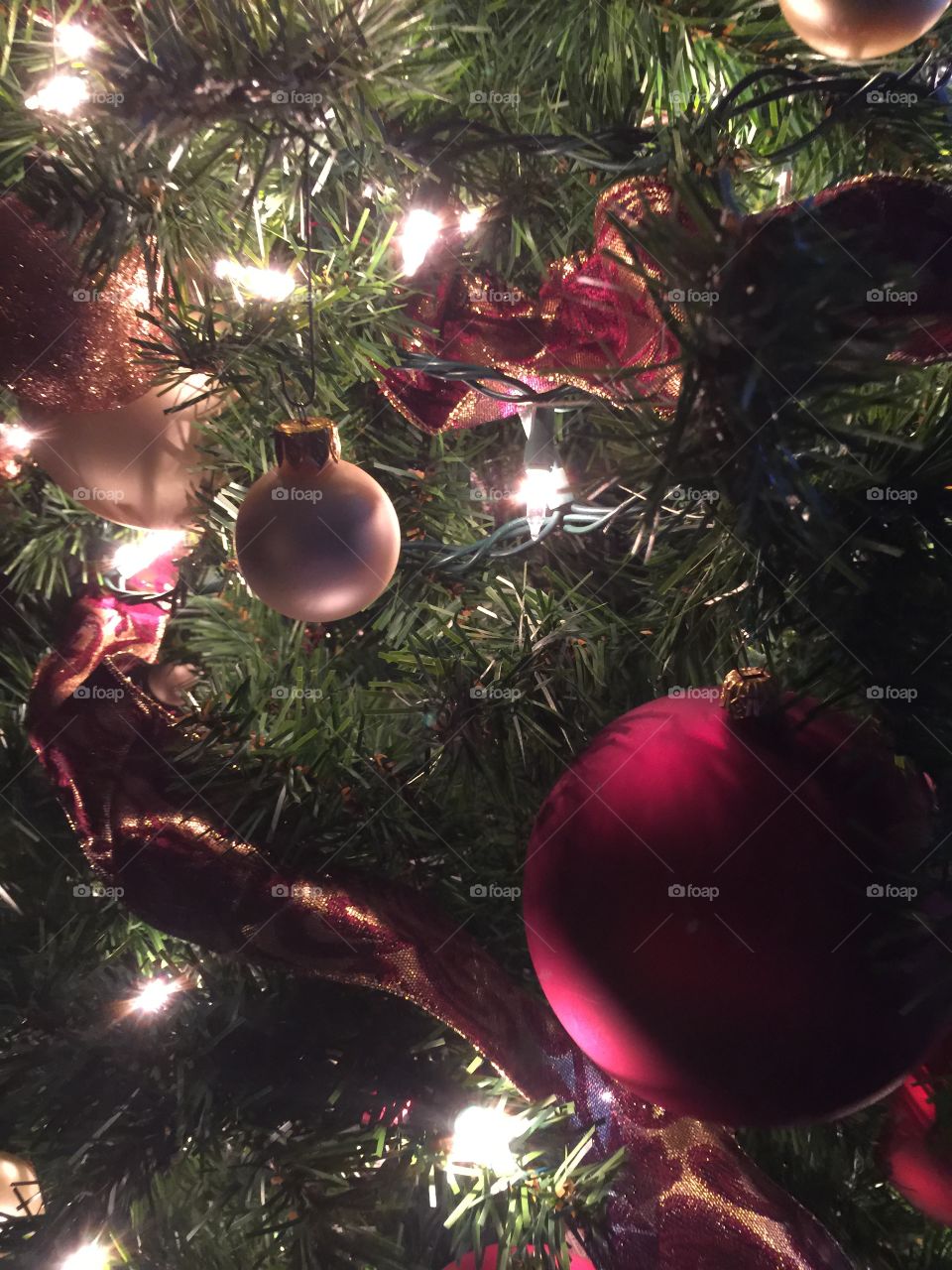 Christmas tree ornament close up 3