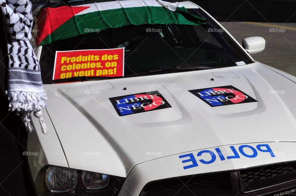 Police supports Palestine