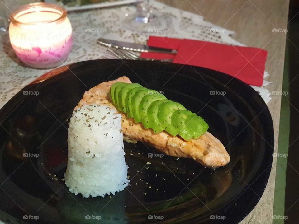 Dinner#meat#rice#avocado#yummy#decor