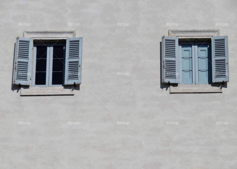 building windows