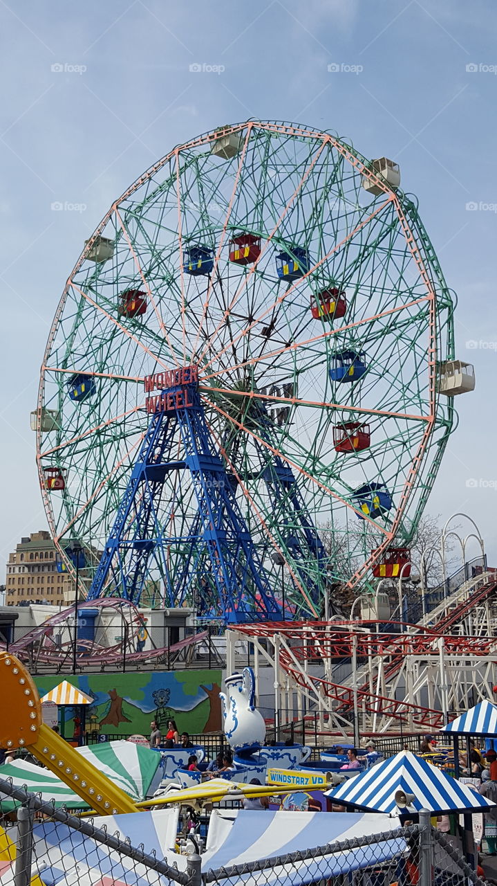 Wonder Wheel