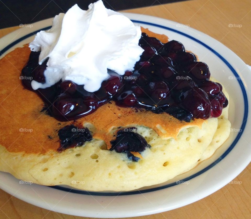 Blueberry pancake 