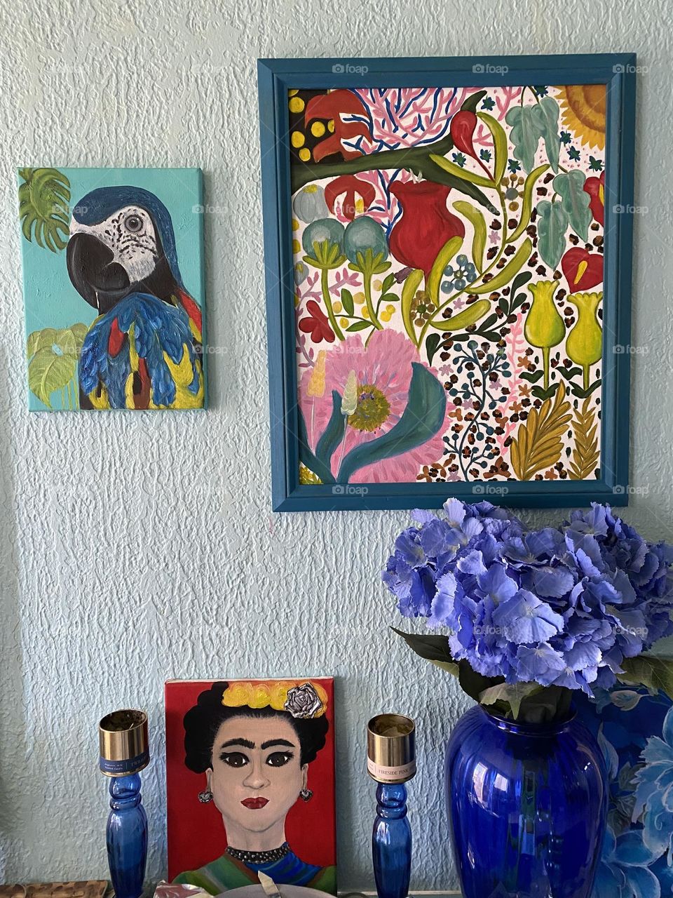 colors that adorn and tint