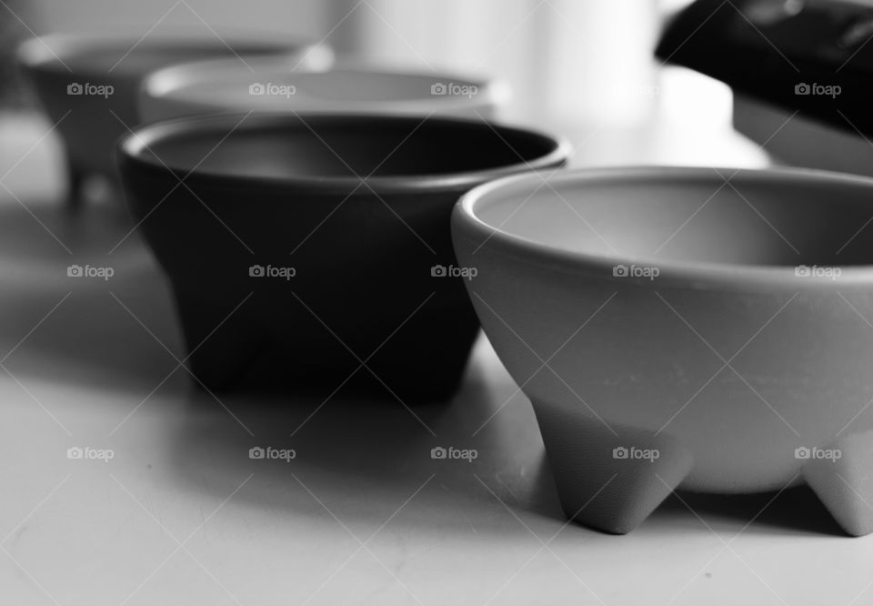 Salsa Bowls on counter in black and white