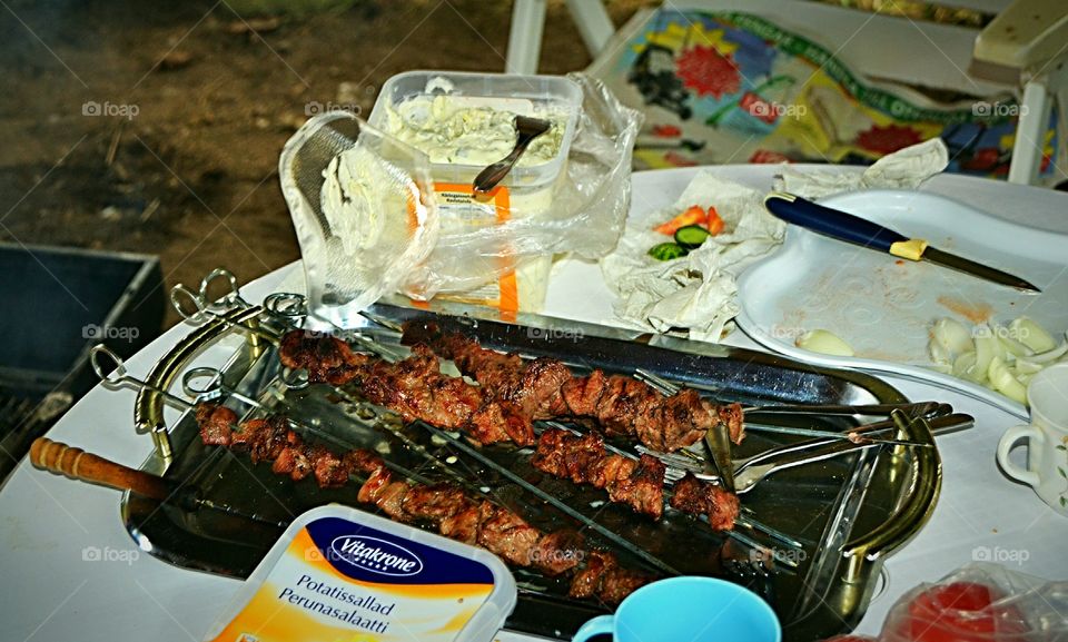 BBQ. Grillning. Шашлык машлык туда сюда.