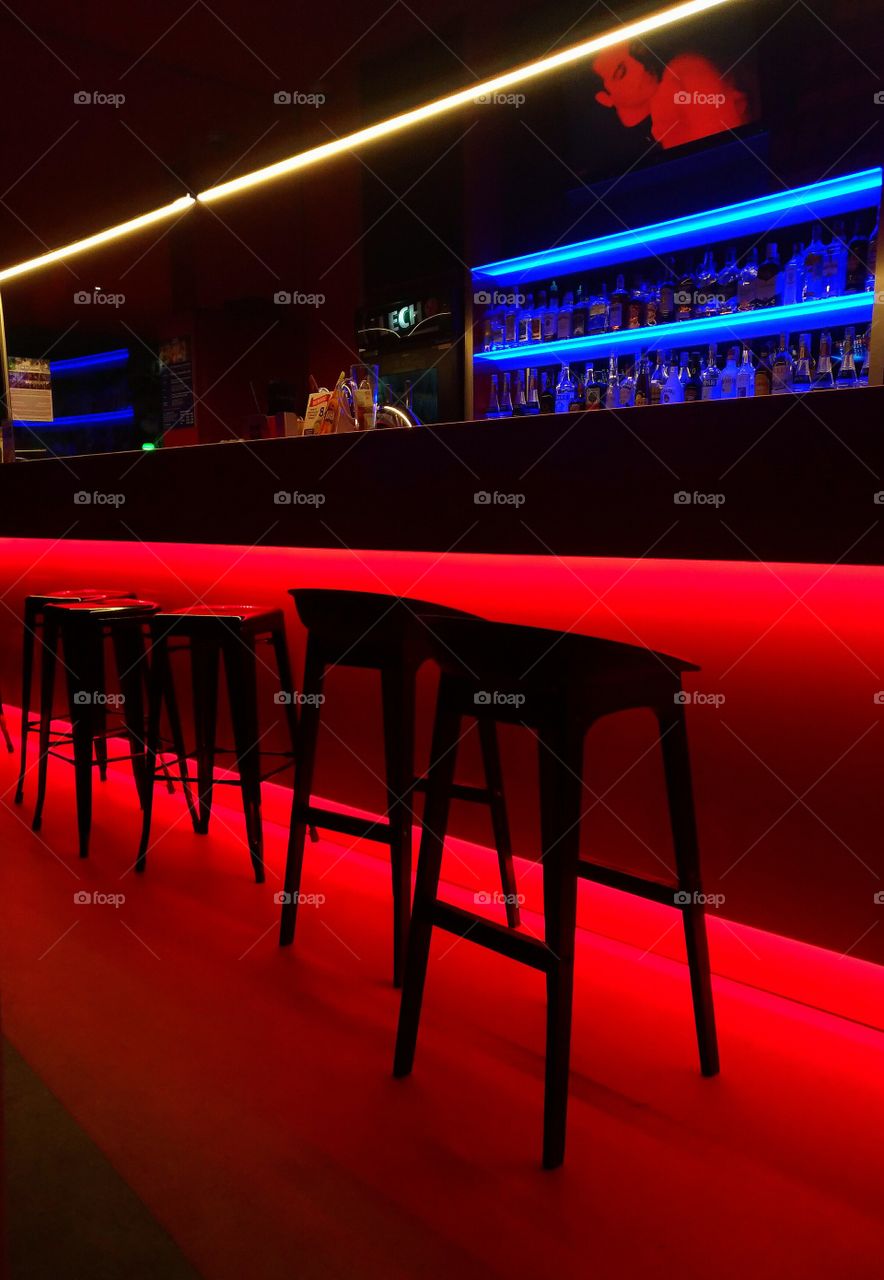 bar
