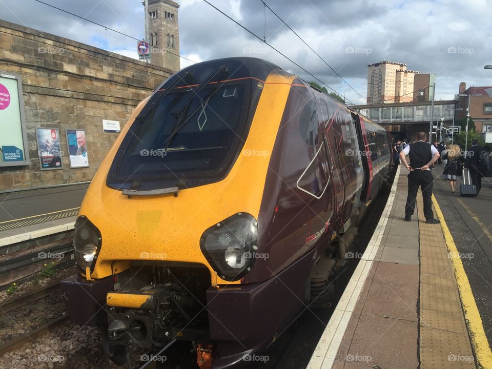 The yellow end of a UK Cross Country Train