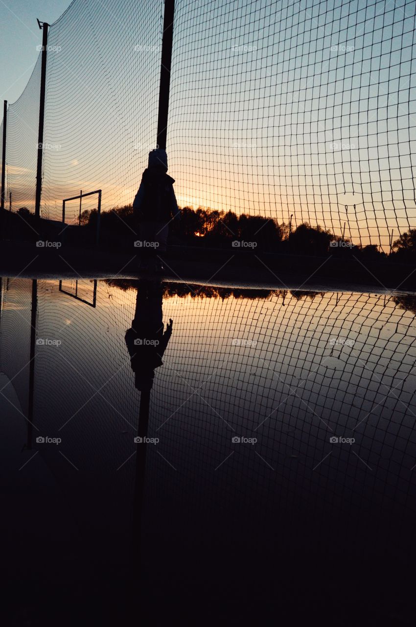 The real happiness is to be at sunset next to nature.