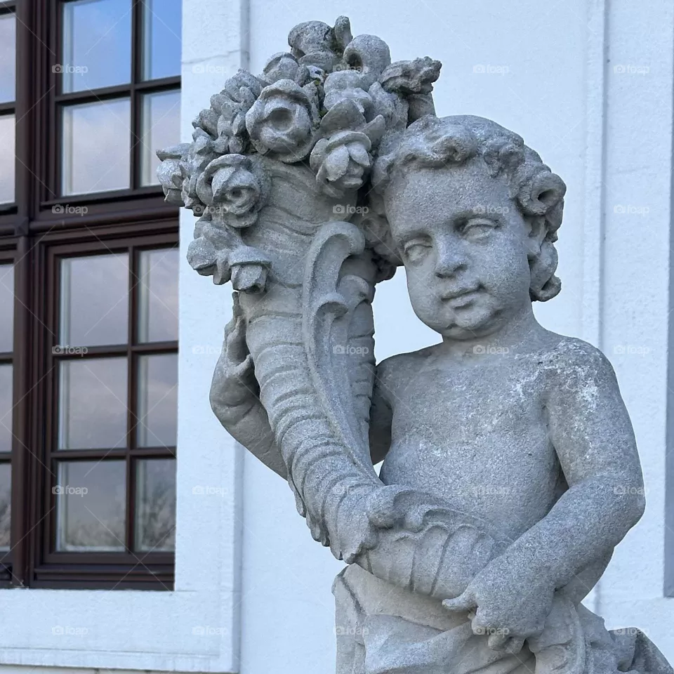 Statue museum 