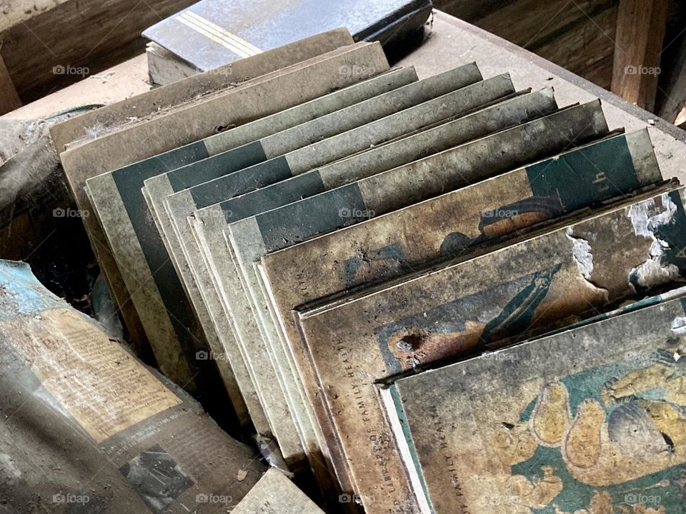 Abandoned books