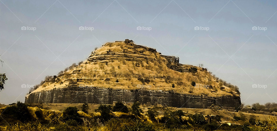 devgiri fort beautyfull view... this is a historical fort cutting round on side for safty resonse to awaide victory of any kingdome in war