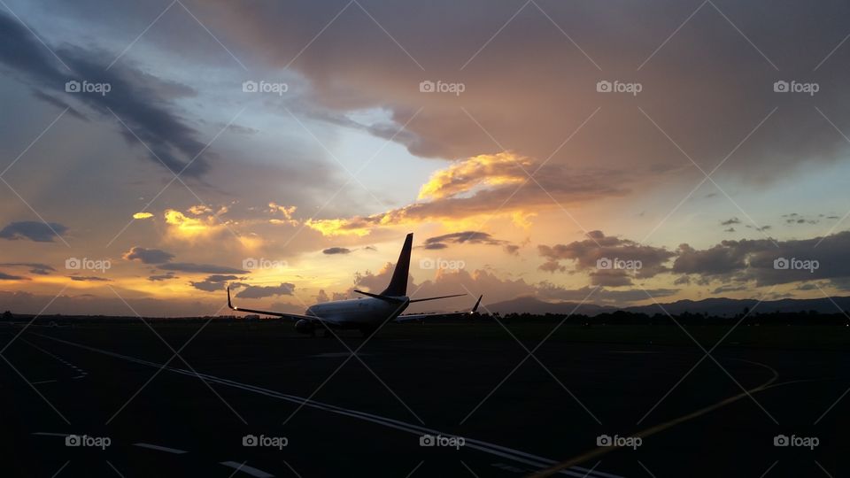 Incredible sky with airliner