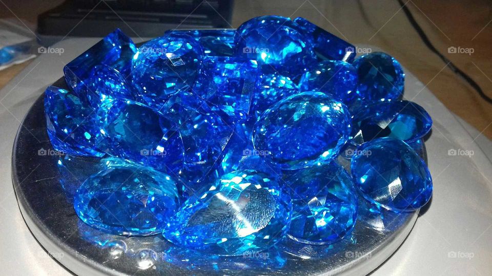 Blue topaz stones