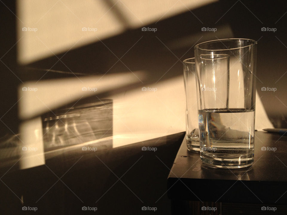 glass water reflection by samrizzo