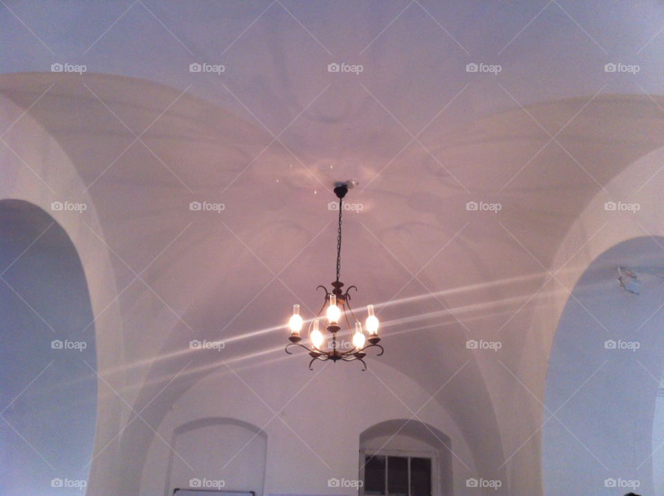 light shadow window arch by barkai