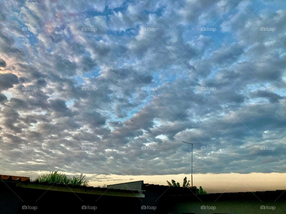 🌄🇺🇸 An extremely beautiful dawn in Jundiaí, interior of Brazil. Cheer the nature! / 🇧🇷 Um amanhecer extremamente bonito em Jundiaí, interior do Brasil. Viva a natureza! 
