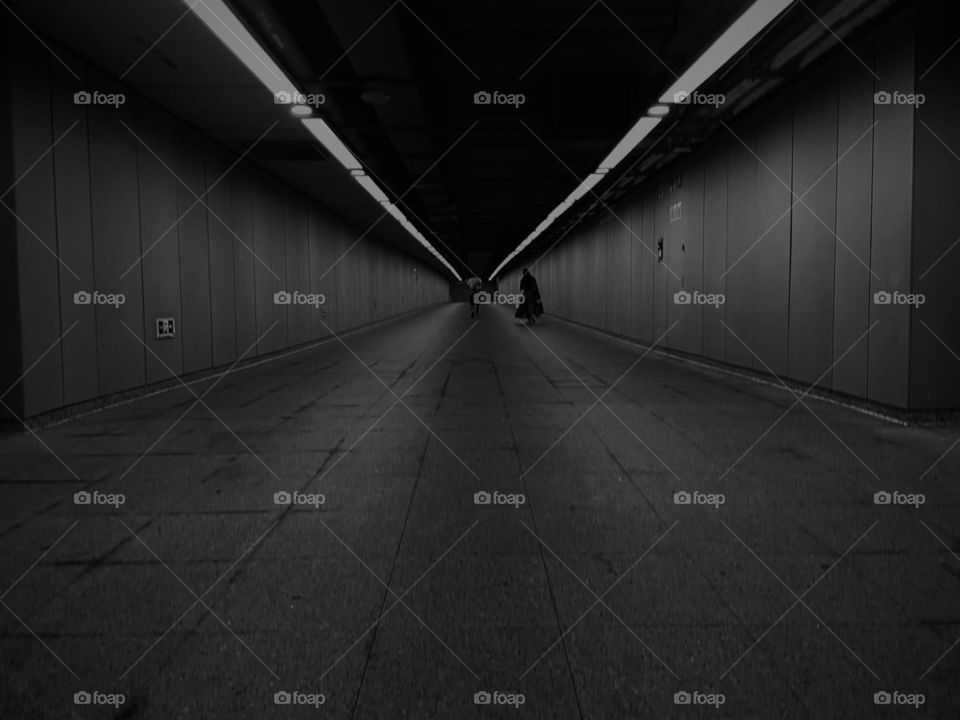 Shanghai subway station transfer tunnel 