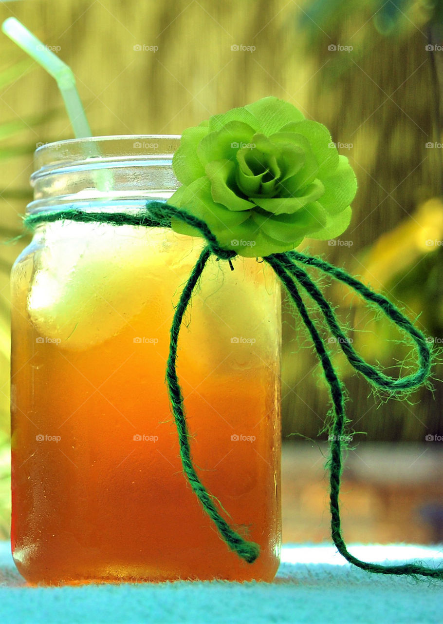 Cold ice tea in a mason jar