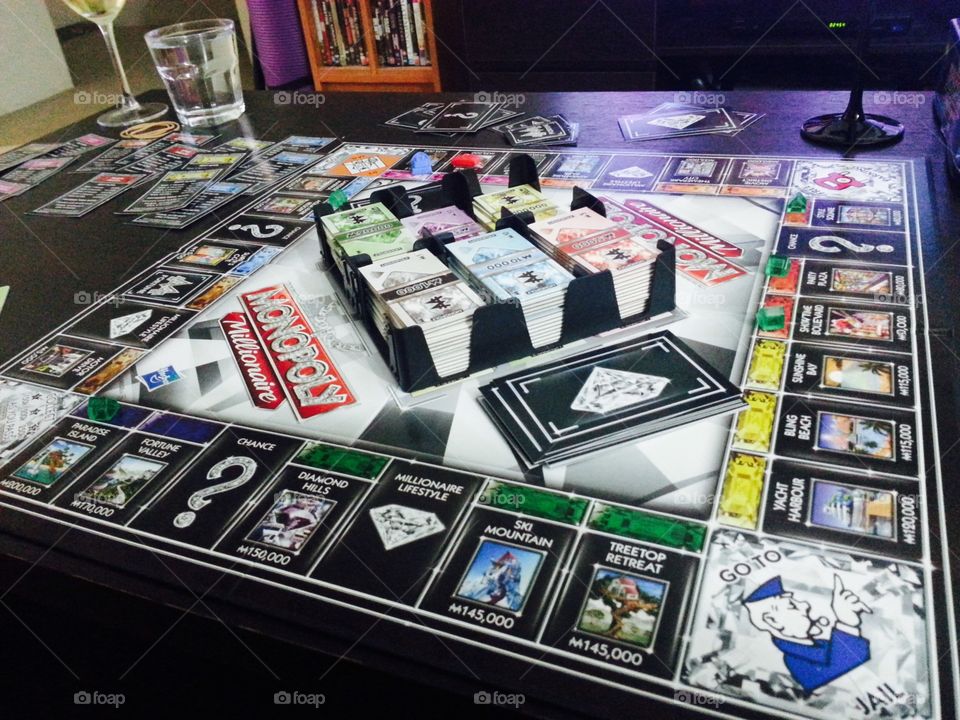 Monopoly with friends 
