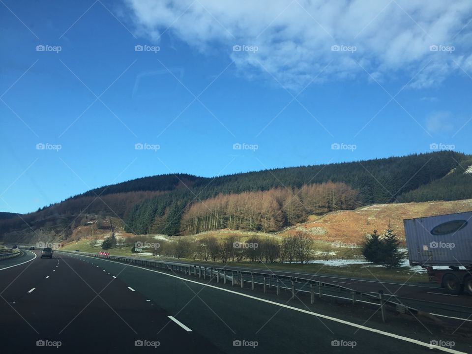 Long drive through the Scottish highlands in the spring 🌲