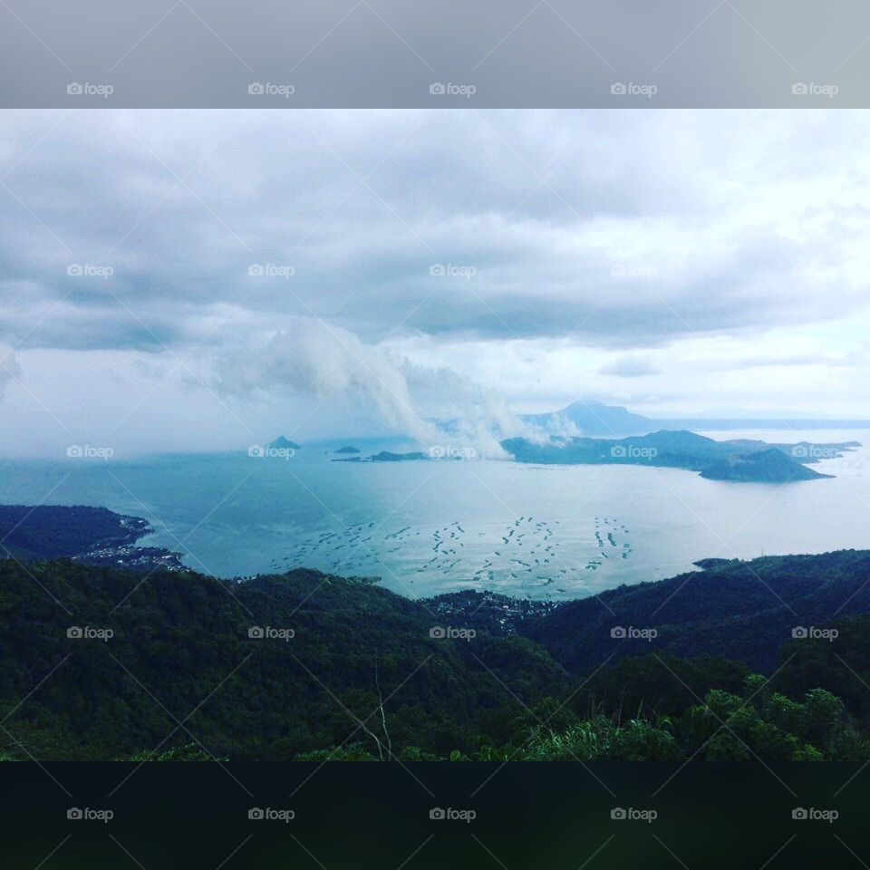 Tagaytay lake view