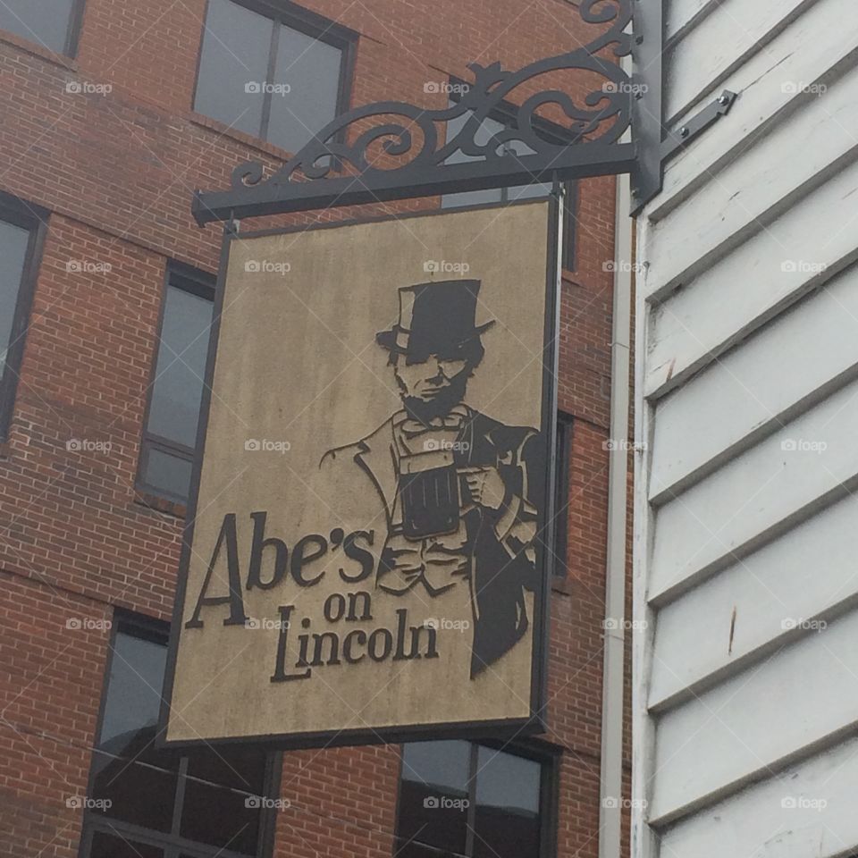 Abe's on Lincoln