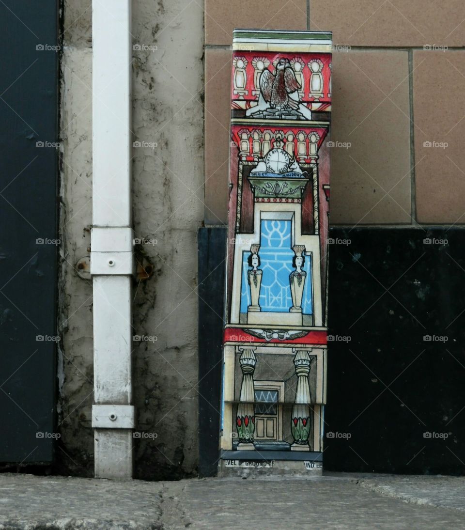 Egyptian house Penzance painted on an electrical box