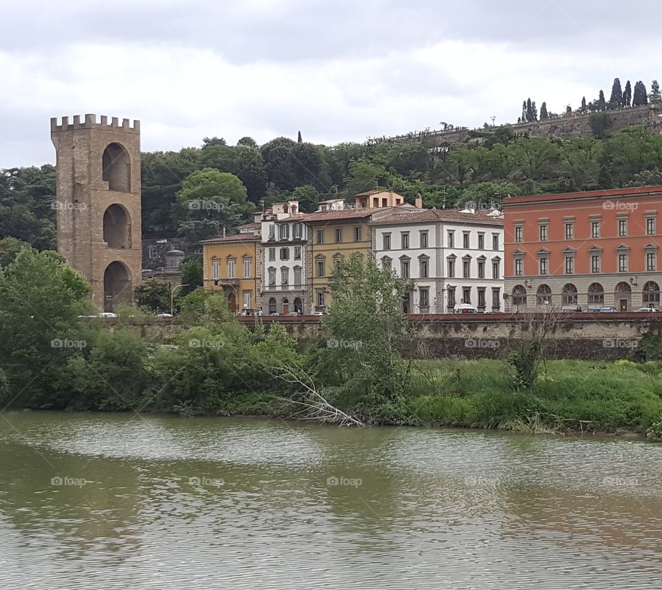 Taken from the Arno on my way to Piazzale Michaelangelo.