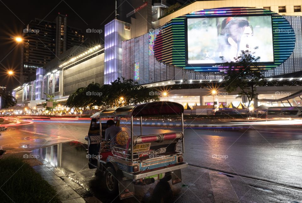 Tuk Tuk Thailand are the most famous and fun for tourists in Bangkok one day trip program