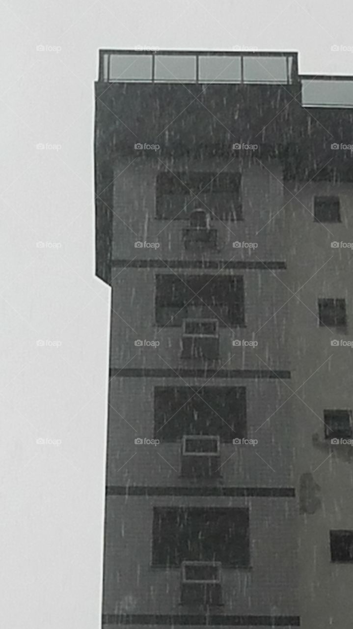 tempo chuvoso em Porto Alegre RS
