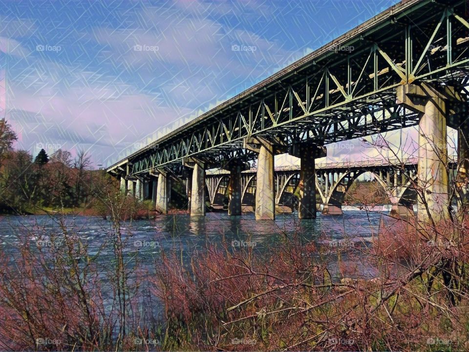 bridge over the Willamette