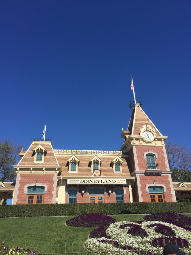 Disneyland 