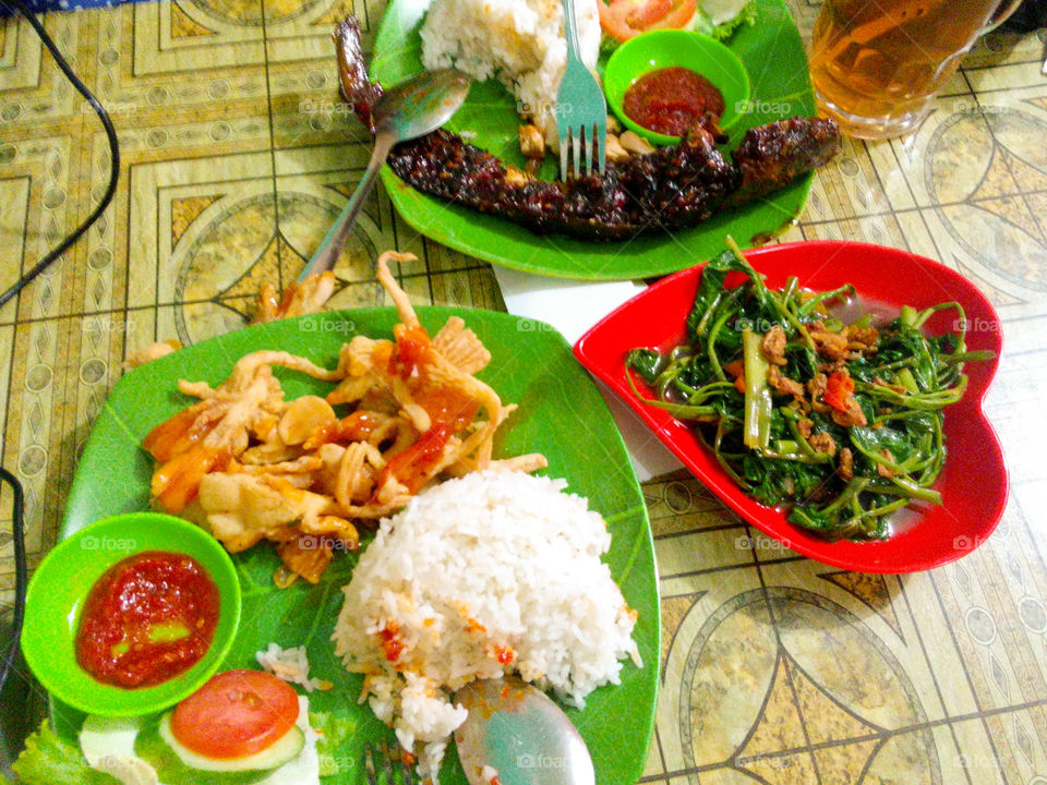 Dinner with simple food