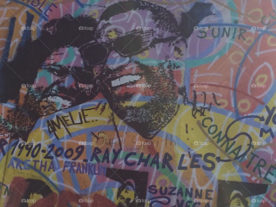 Ray Charles . Graffiti on the Berlin Wall