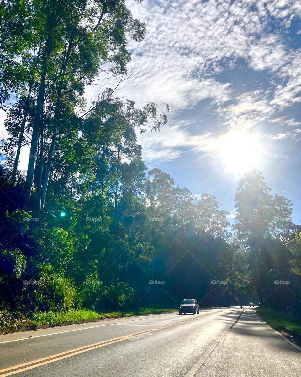 Que maravilha de manhã!
Como não se inspirar com a #natureza?
📸 
#FOTOGRAFIAéNOSSOhobby
#amanhecer #sol #sun #sky #céu #nature #horizonte #fotografia #paisagem #landscapes #inspiração #mobgrafia #XôStress #nuvens #clouds #Jundiaí