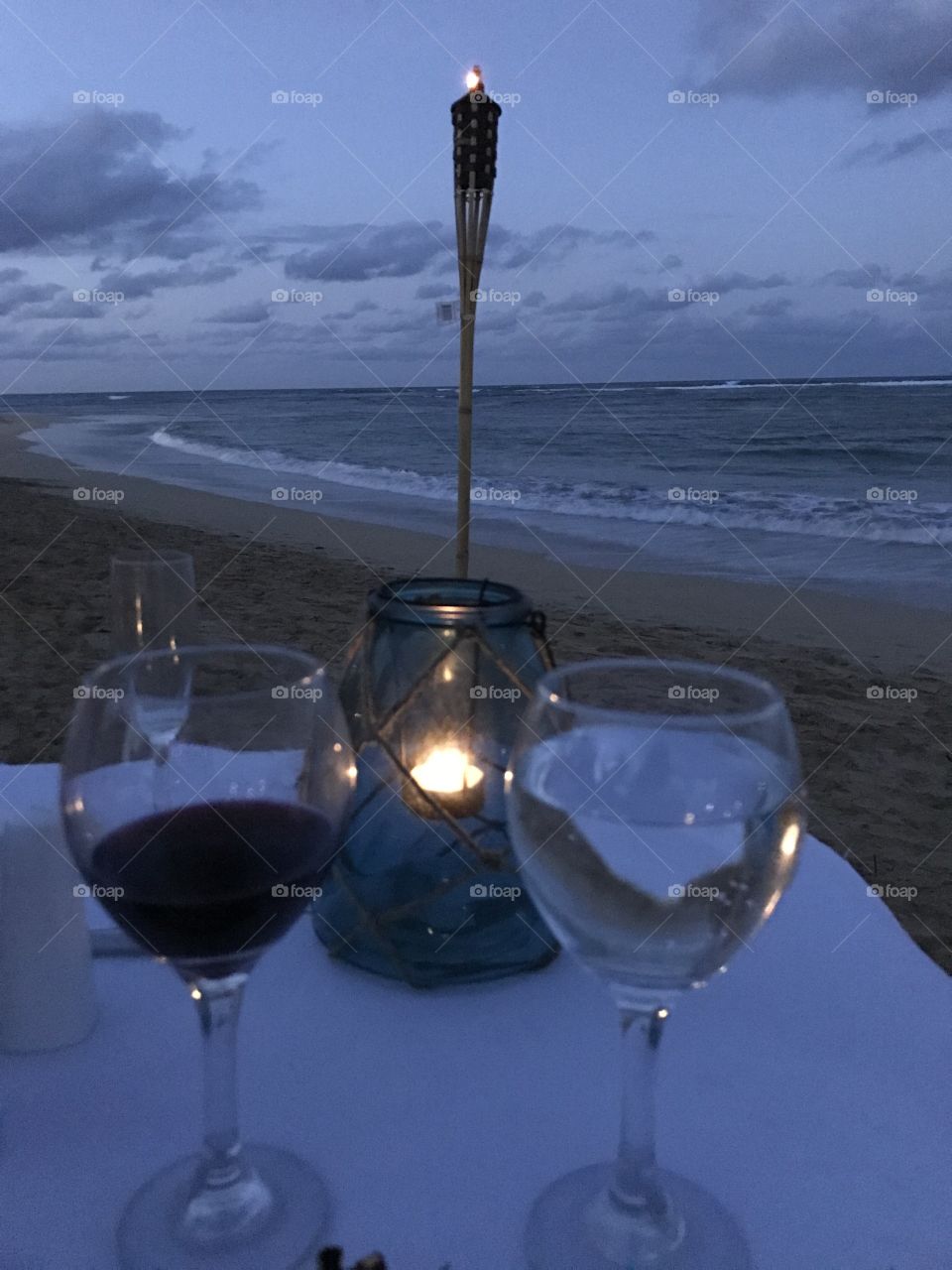 Romantic dinner Oceanside 