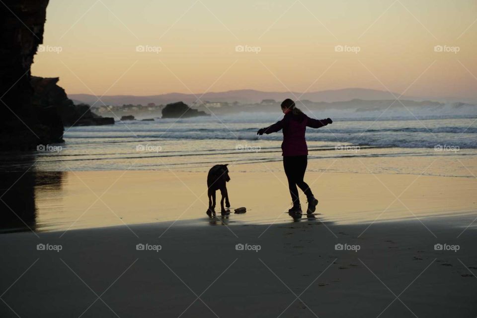 Sunrise#silhouette#human#dog#girl#ocean#beach