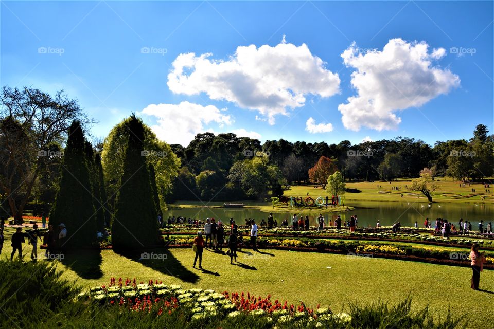 People enjoying in the botanical park in Pyin-Oo-Lwin