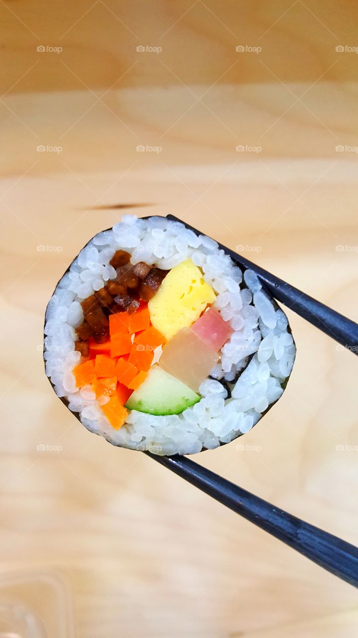 Munching on Delicious Colorful Kimbap in Seoul, S. Korea