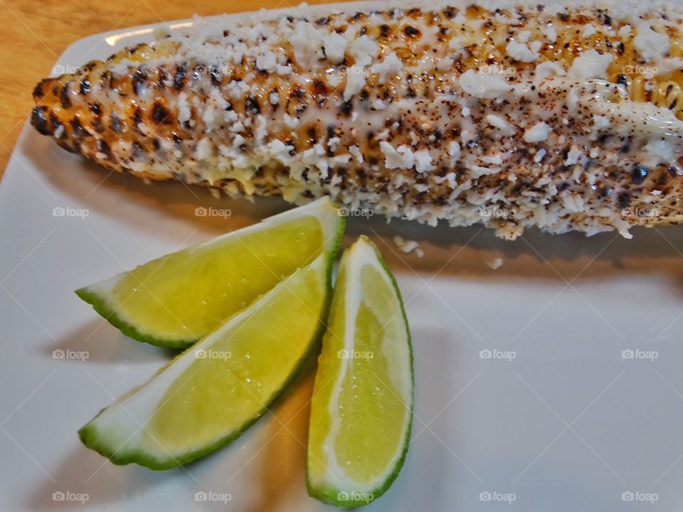 Spicy Mexican Corn On The Cob
