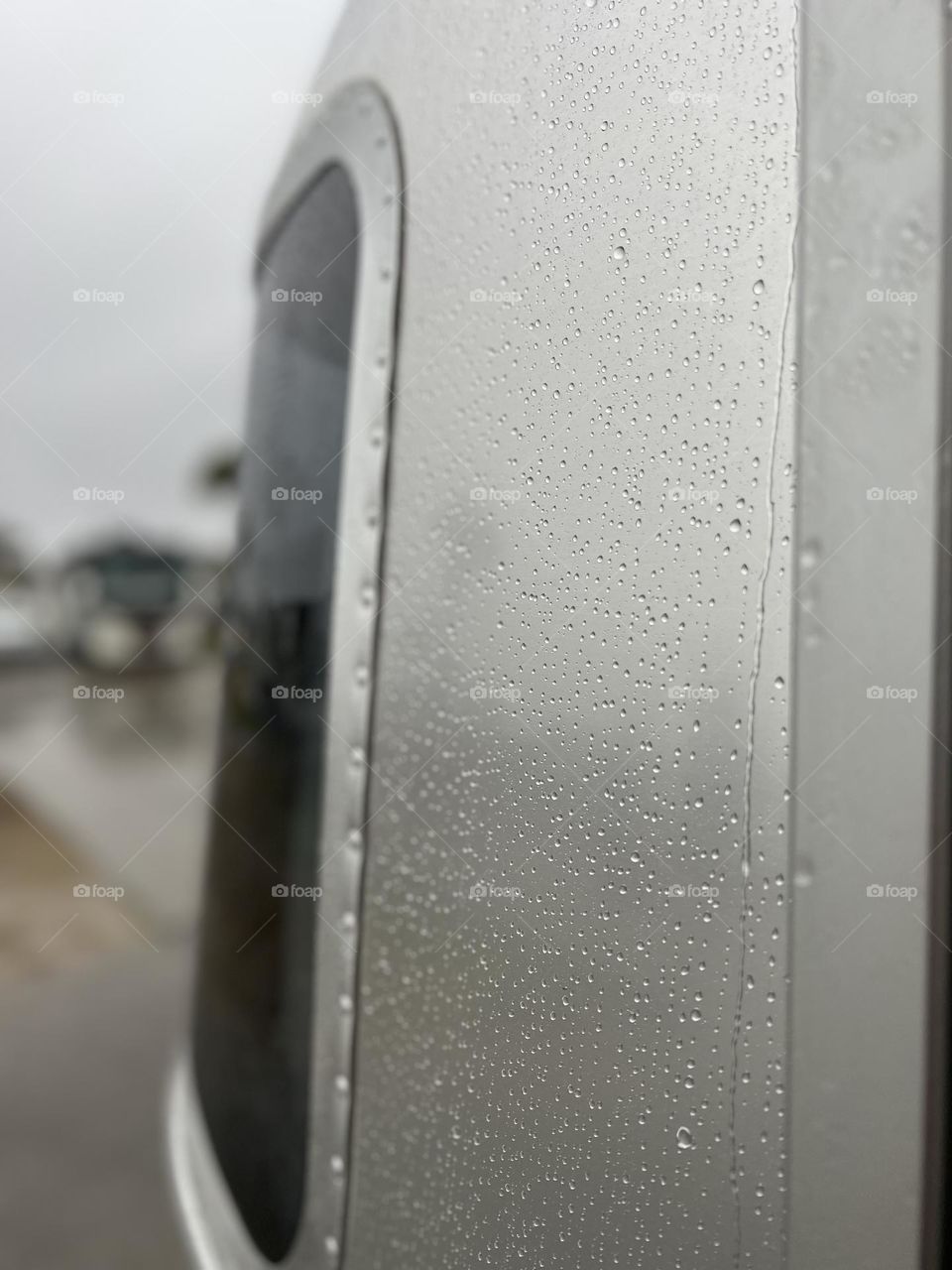 Rainy Airstream 