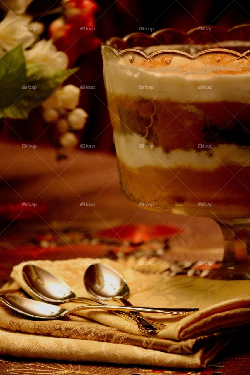 Gingerbread pumpkin trifle 