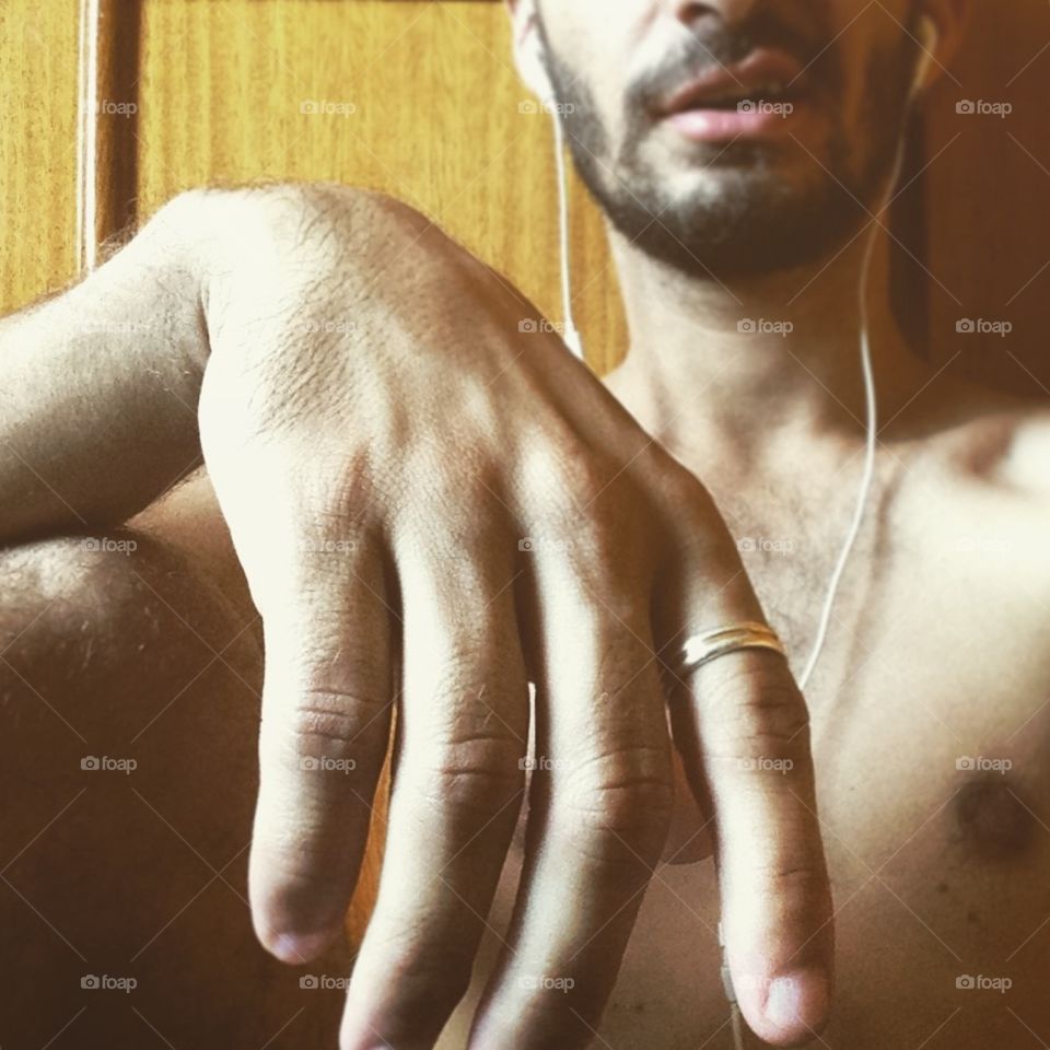 " cuz' if you like you should put a ring on it"