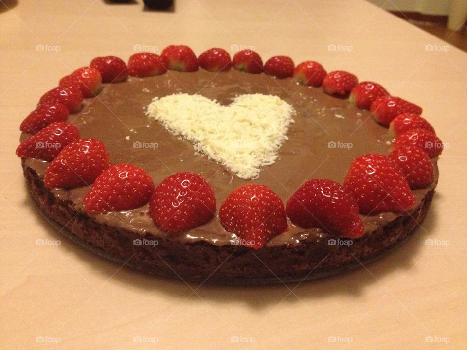 cake love strawberry chocklade by fatmen1