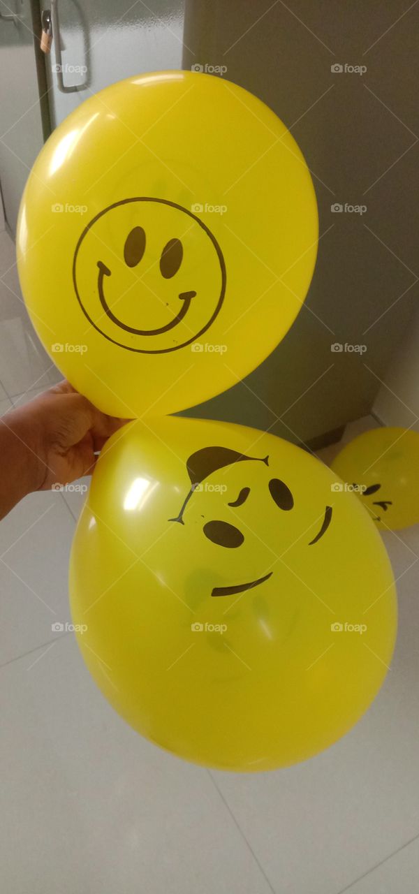 guess which is the 3rd emoji we did not miss 😜❤️✨