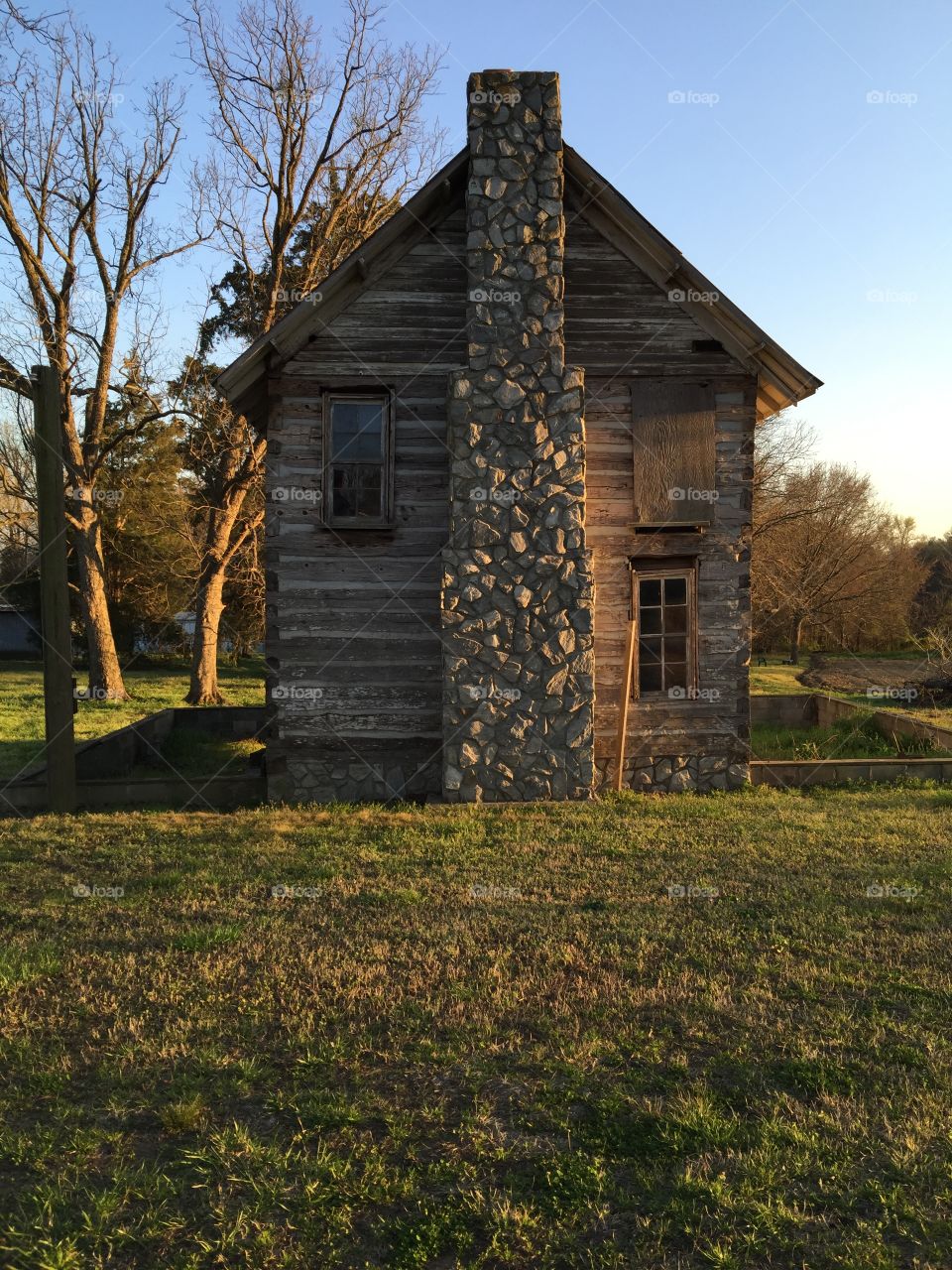 Old log cabin